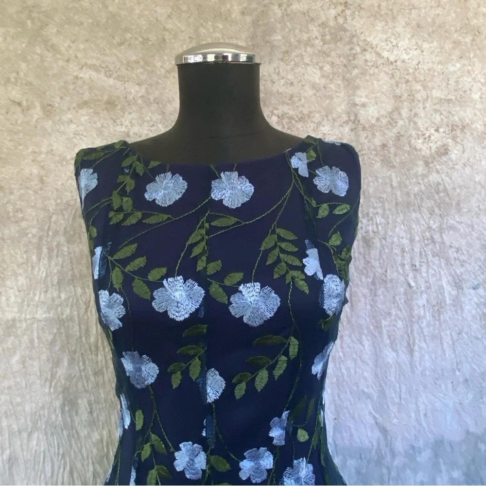 Gabby Skye Navy and Green Floral Midi Dress - Picture 2 of 10